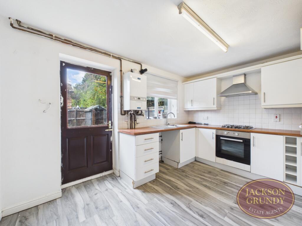 House in Northampton, East Hunsbury - More
