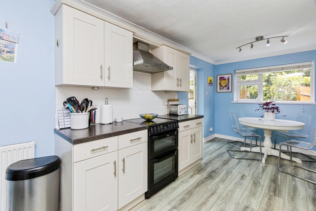 House in Redhill - More