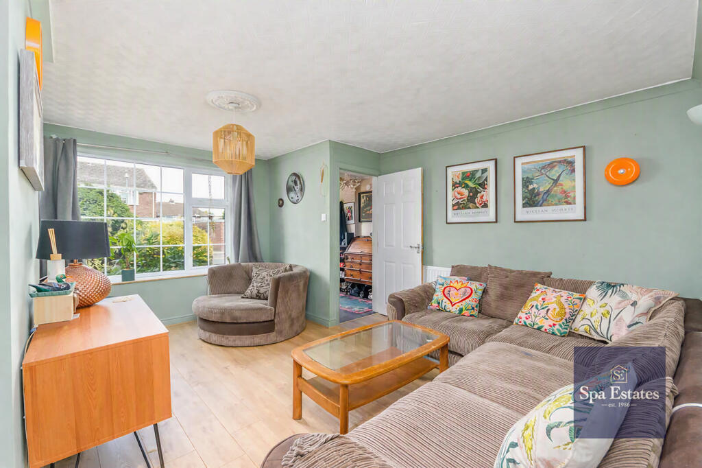 House in Warwick, Radford Semele - View 2