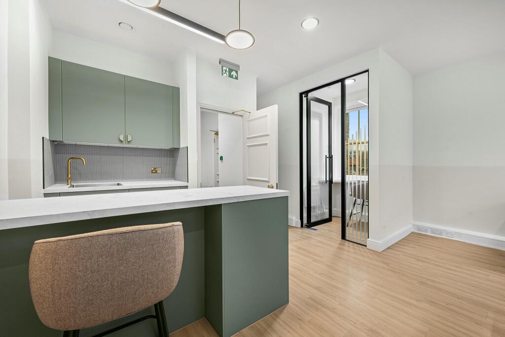 KITCHEN2.jpg