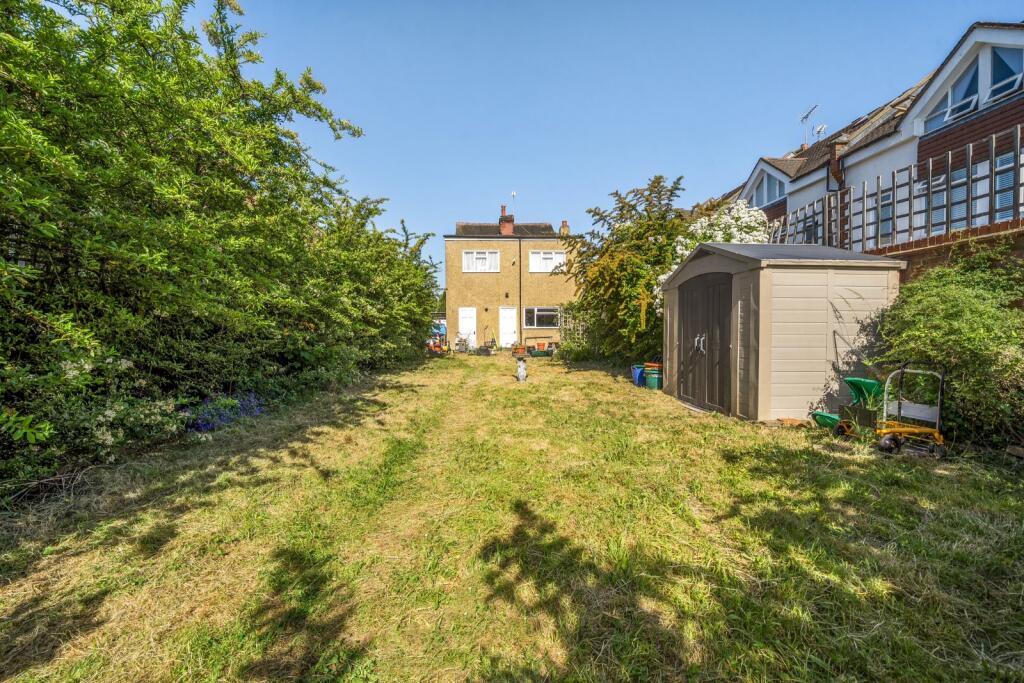 Sutton Court Road, Chiswick, London, W4 photo 4