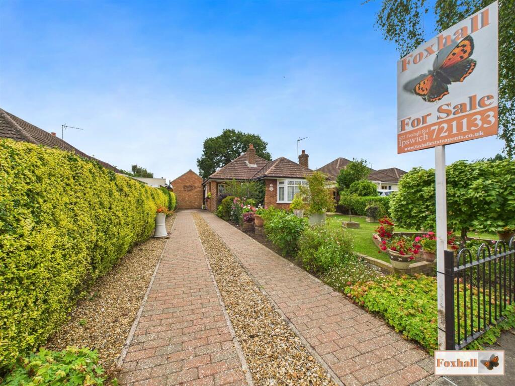 2-bed bungalow on Bromeswell Road, Ipswich, £425,000