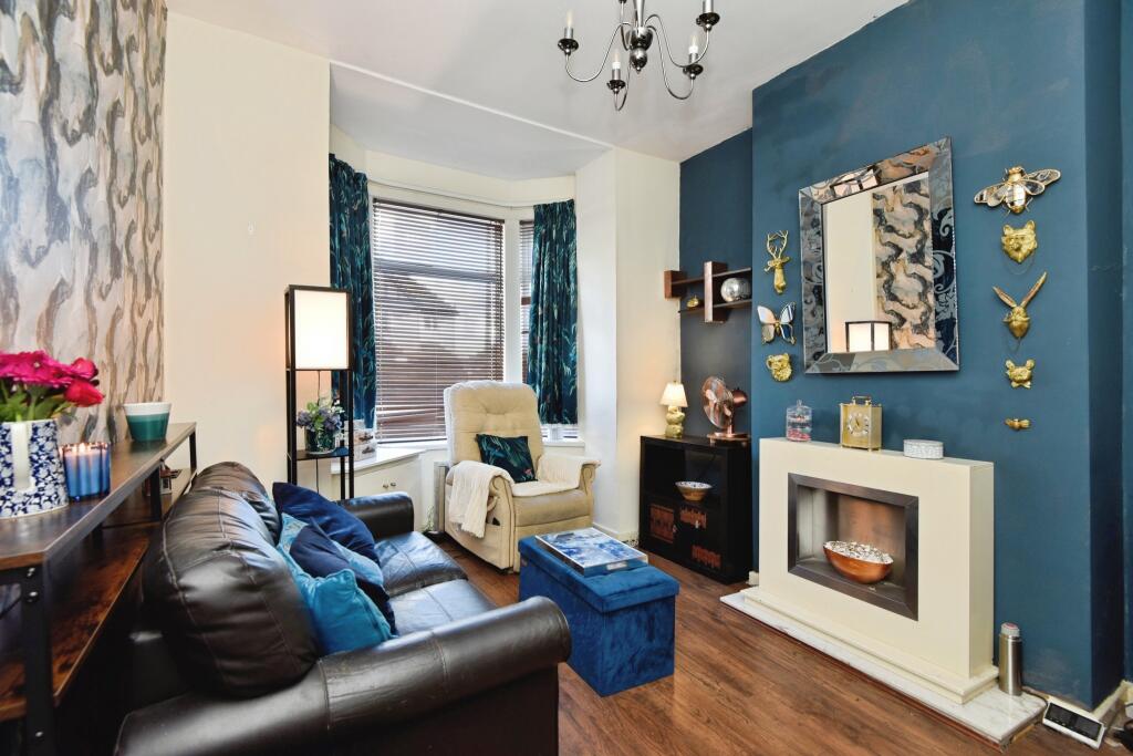 House in Stoke-on-Trent - View 5