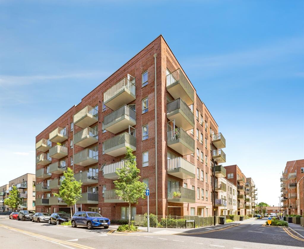 Main image of property: Bridlington Road, Watford