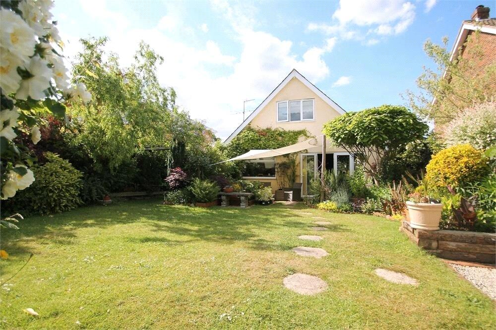 Main image of property: Grasmere Road, Lightwater, Surrey, GU18