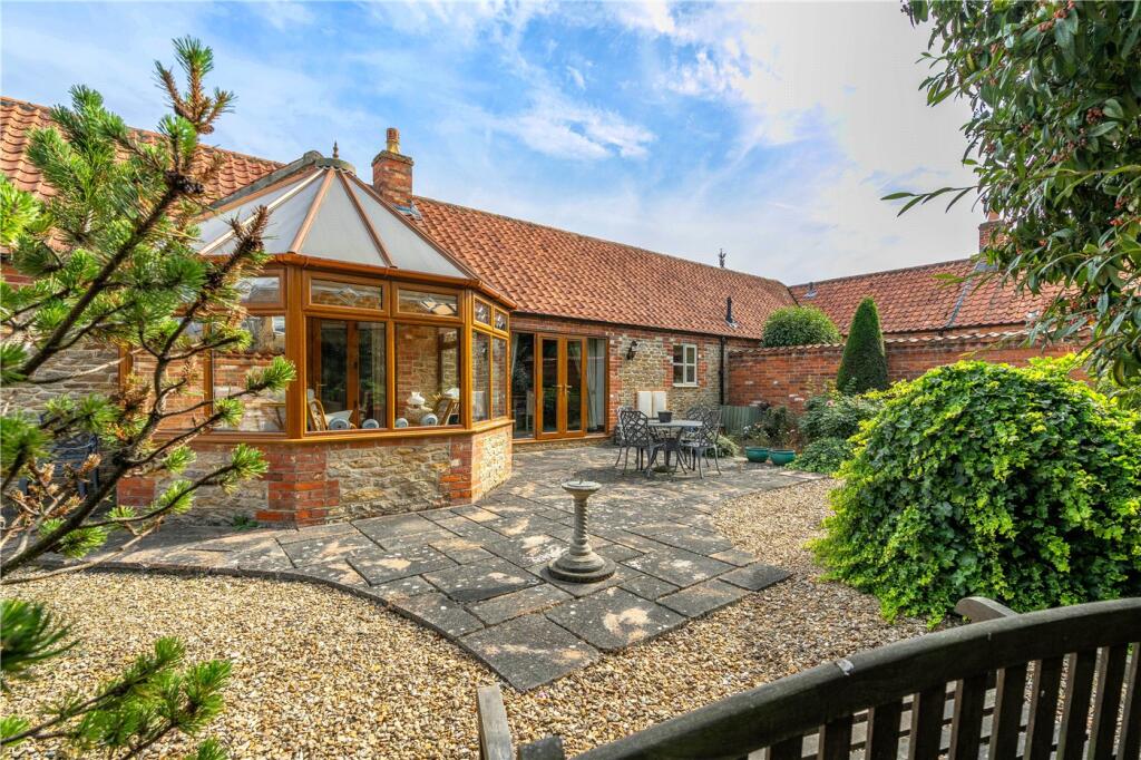 House in Peterborough - View 4