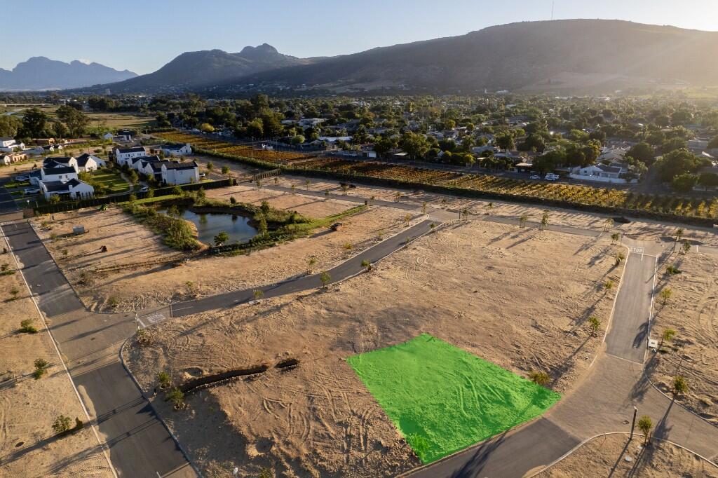 Main image of property: Paarl, Western Cape