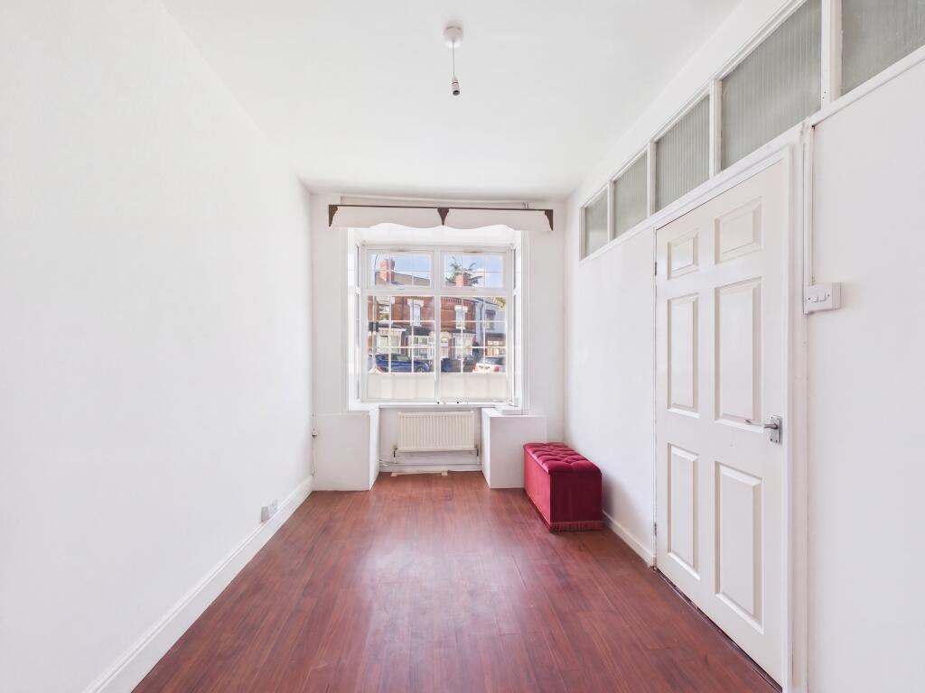 House in Birmingham, West Midlands - View 2