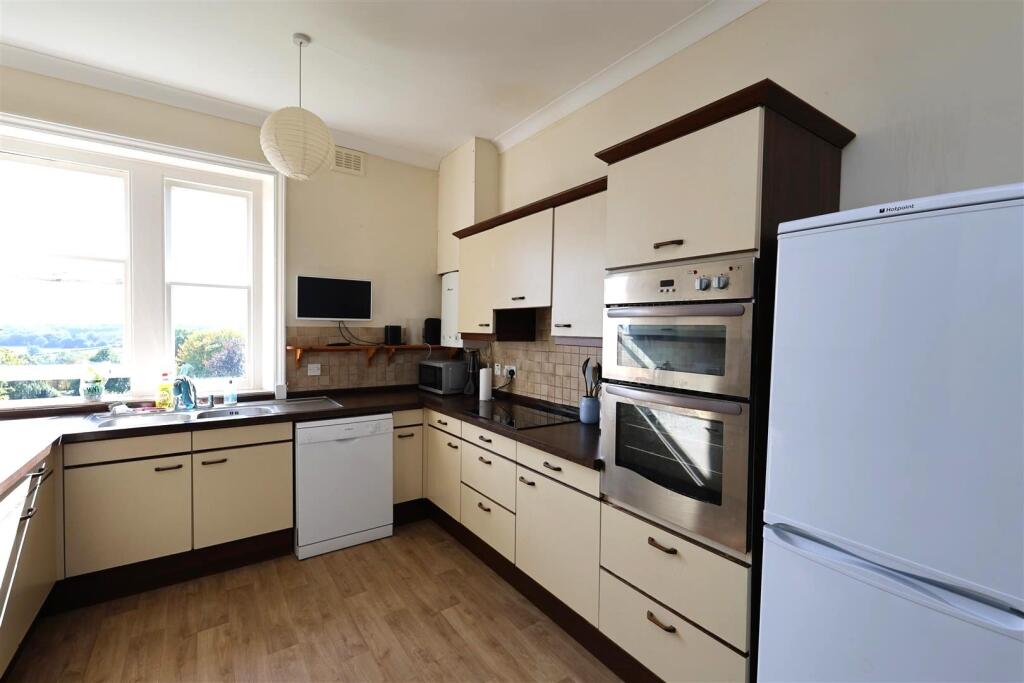 Apartment in Sevenoaks, Ide Hill - View 3