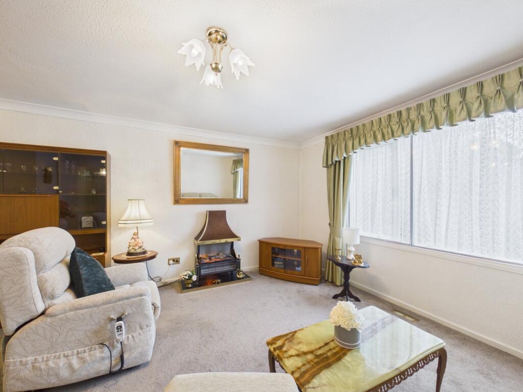 Apartment in Twickenham - More