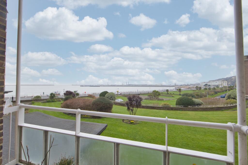 Apartment in Dover - View 3
