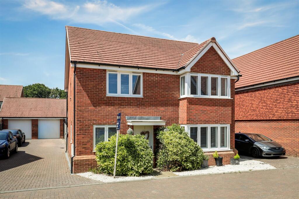 Main image of property: Bignall Grove, Hurstpierpoint