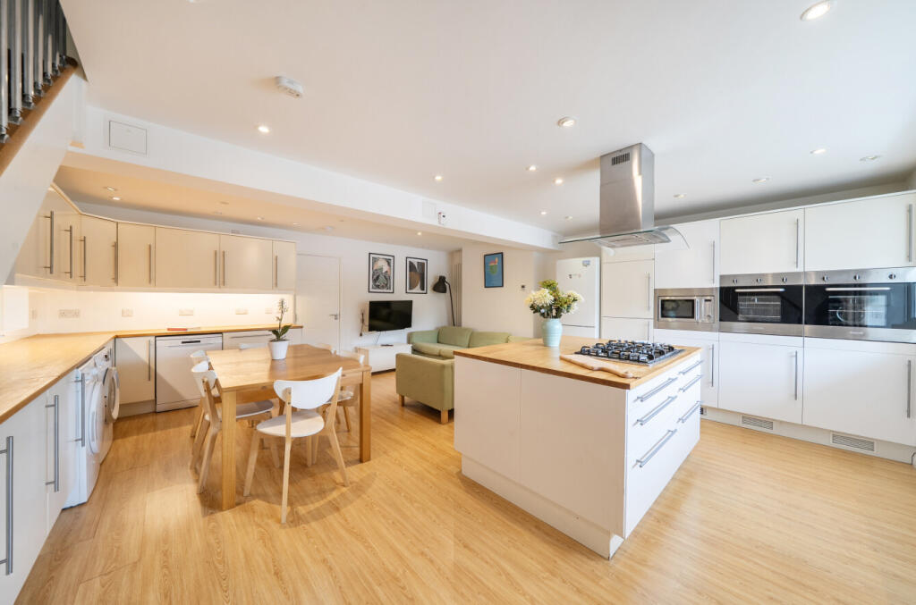 House in Oxford, Florence Park, Cowley - View 2