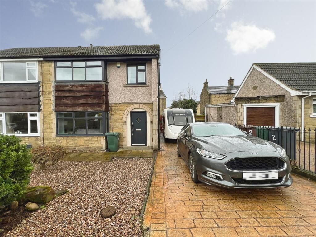 Main image of property: Robin Close, Bradford, BD2 2EZ