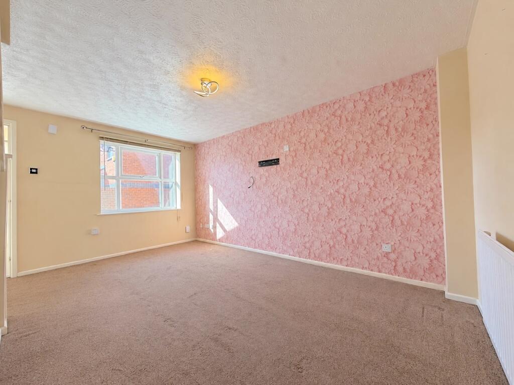 House in Walsall - View 4