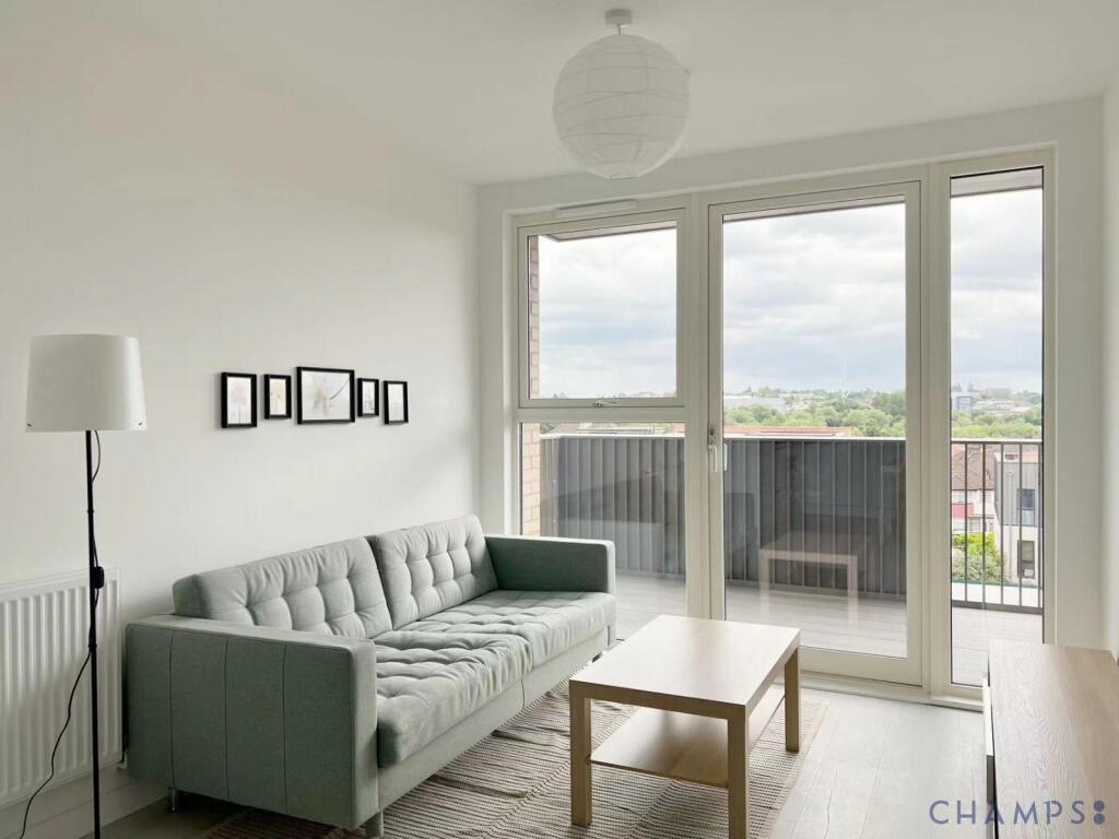 Main image of property: Hendon Waterside, Nuthatch Apartments, NW9