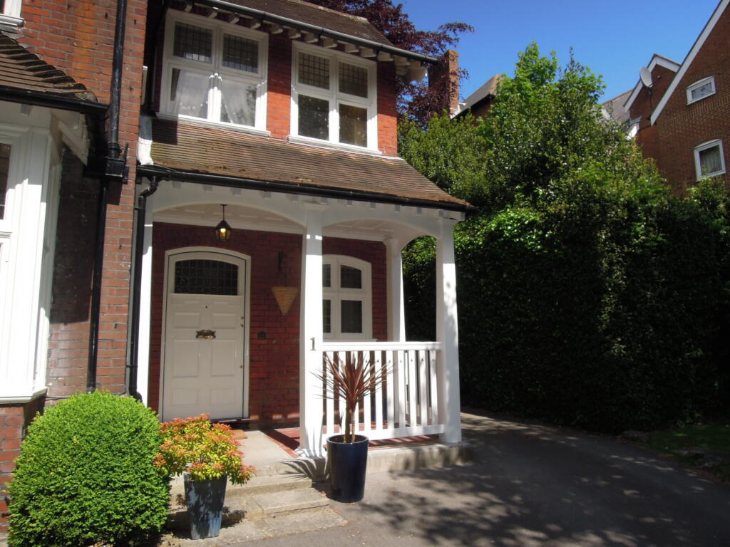 Main image of property: Lingdale Place, 19 Westwood Road