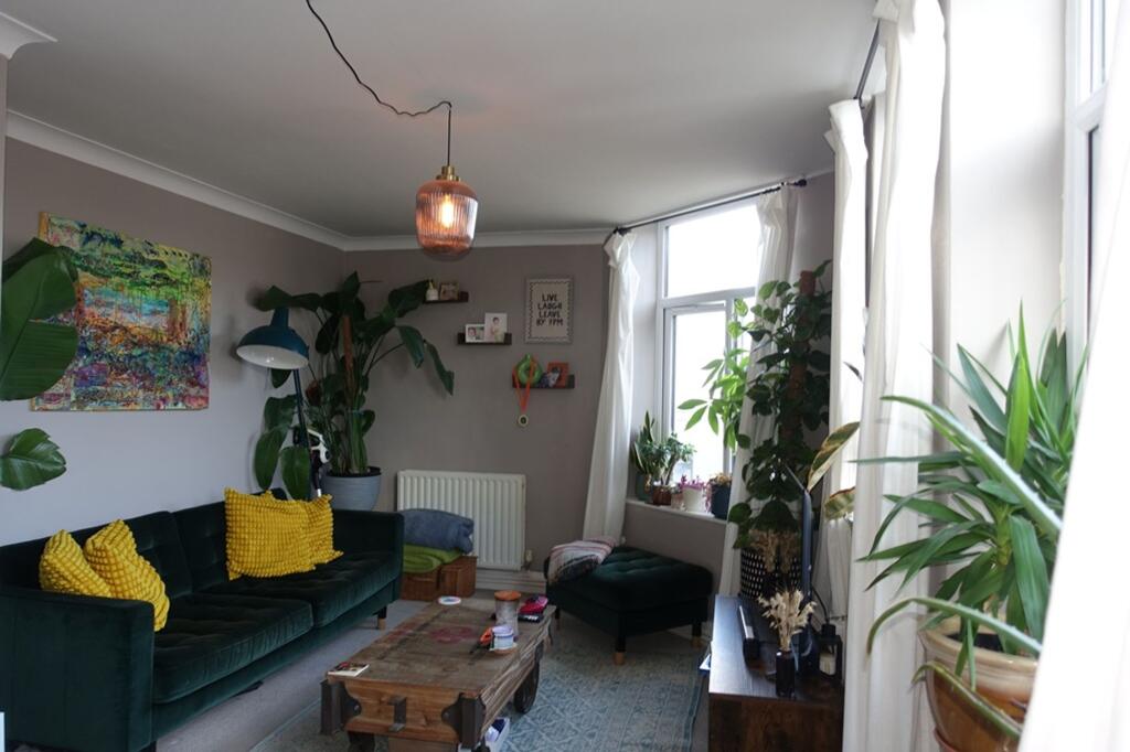 Apartment in Brighton - View 5