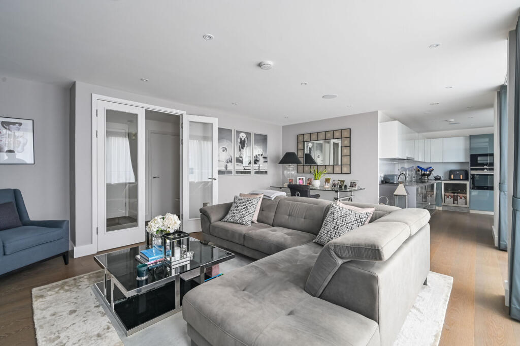 3 bedroom flat for rent