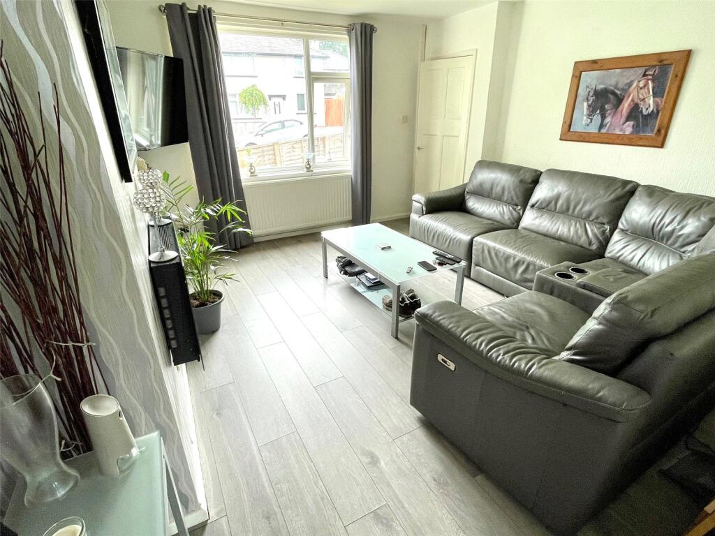 House in Lancaster - View 4