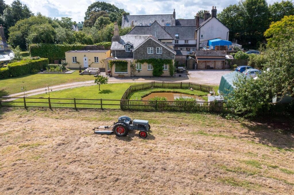 Main image of property: Berry Pomeroy
