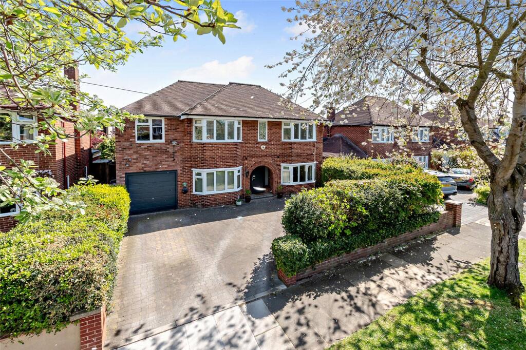 Main image of property: Woodkind Hey, Spital, Wirral, CH63