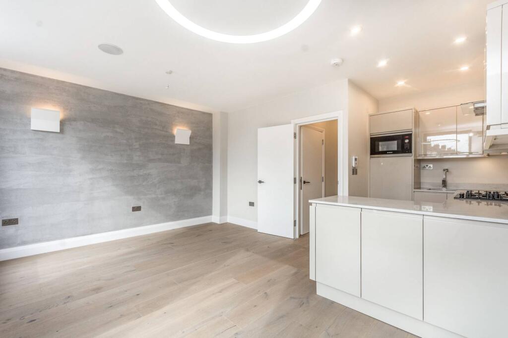 Main image of property: Hornsey Road, Holloway, London, N7