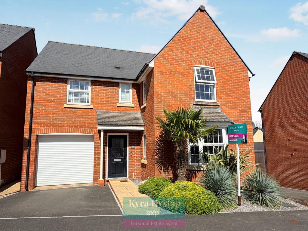 Main image of property: Sandoe Way, Exeter, EX1 3WJ