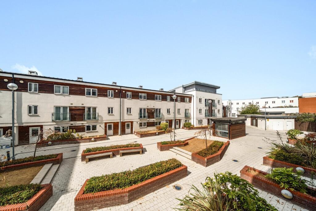 Main image of property: Stane Grove, Clapham, London, SW9