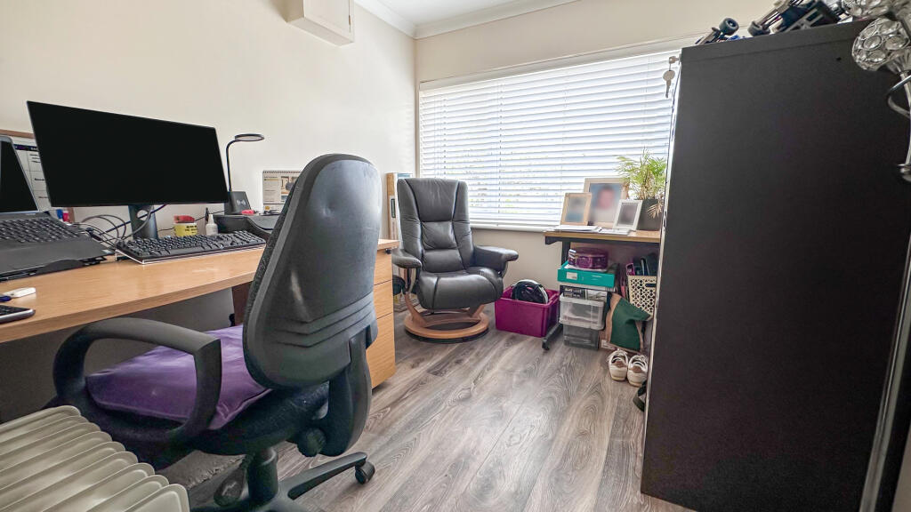 House in Highworth, Swindon - More