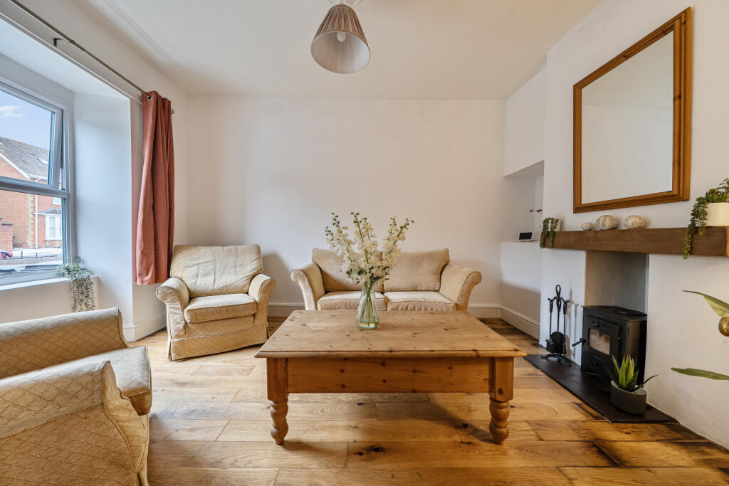 House in Taunton - View 5
