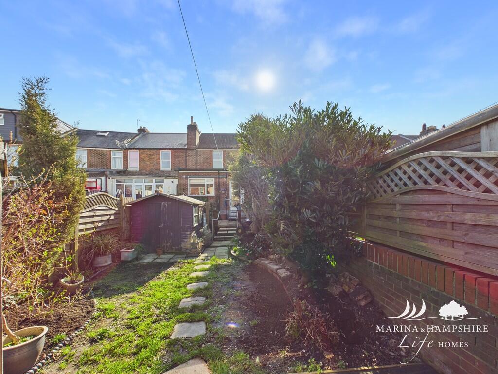 House in Portsmouth - View 4