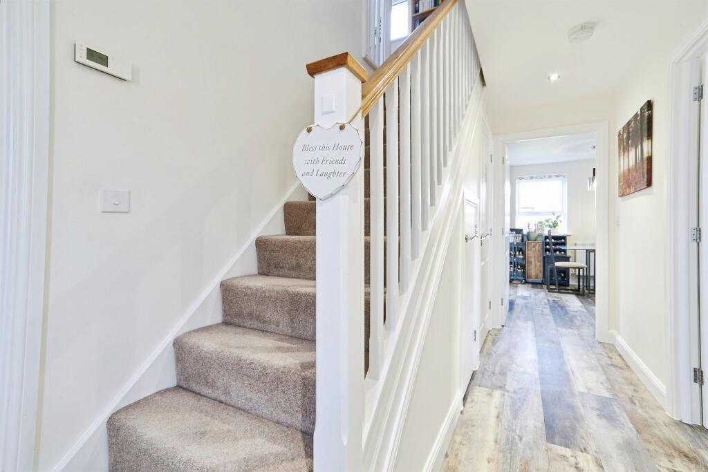 Additional image 10 of Fetlock Drive, Bradford