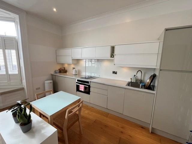 Apartment in Tonbridge - View 4