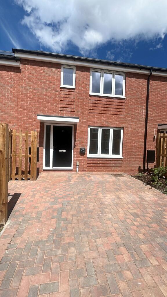 Main image of property: Brasshouse lane, Birmingham