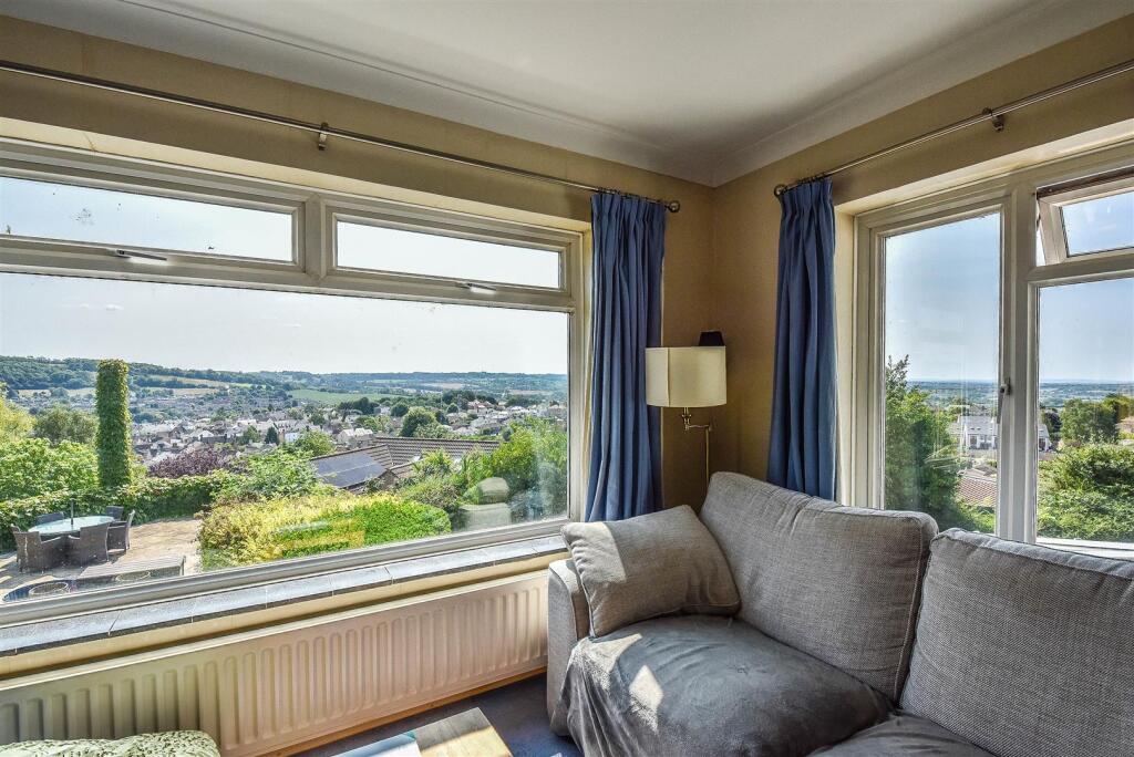 East Ridge, Wotton-Under-Edge photo 4