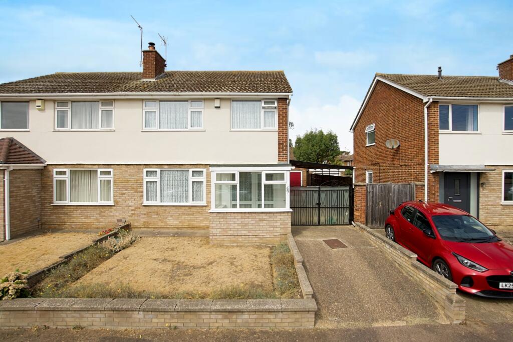 Main image of property: Kimble Drive | Bedford | Beds | MK41 | no upper chain
