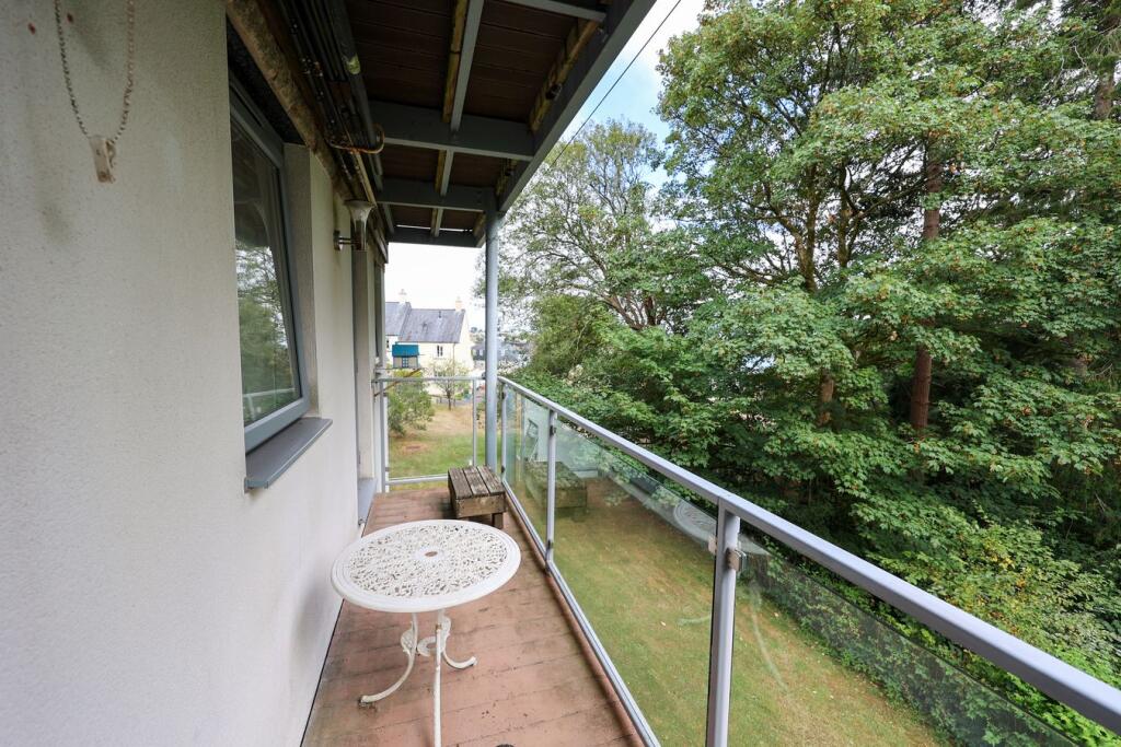 Apartment in Charlestown, Higher Porthpean, St. Austell Bay - View 4