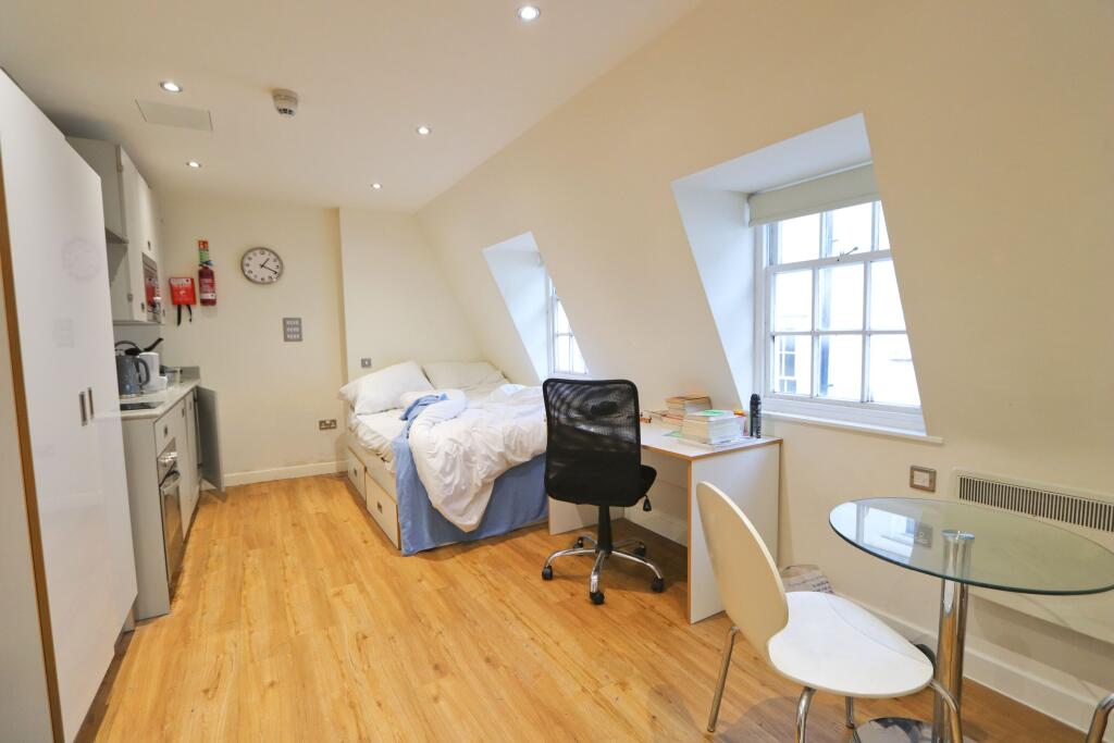 Main image of property: 22 Harford House, Frogmore Street, Bristol