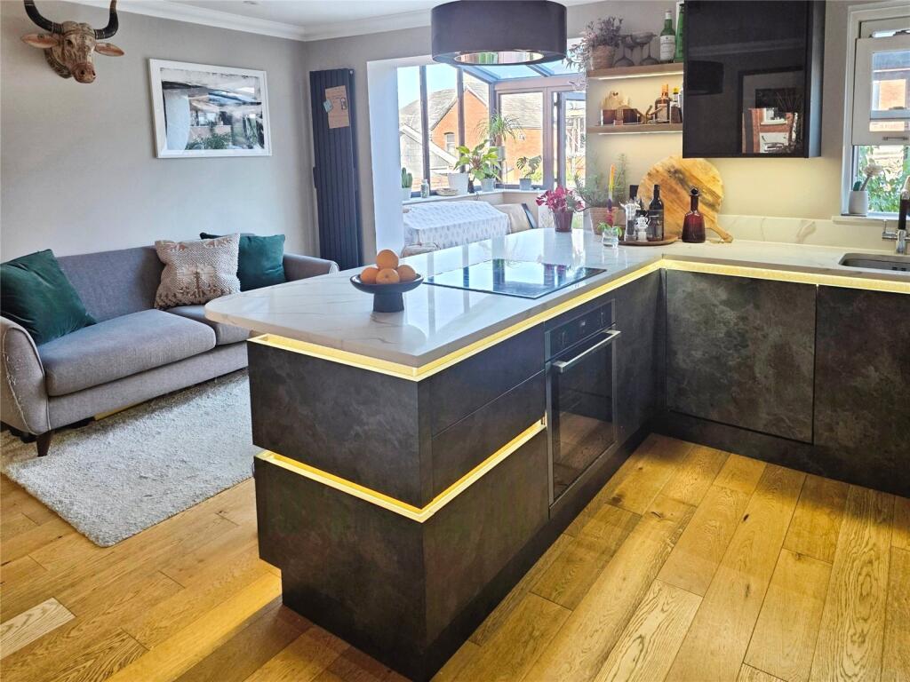 House in Torquay - View 3