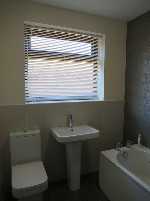 House in Wigan, Thornhill - More