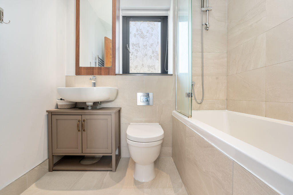 House in Port Erin, Ballakilley, Rushen - More