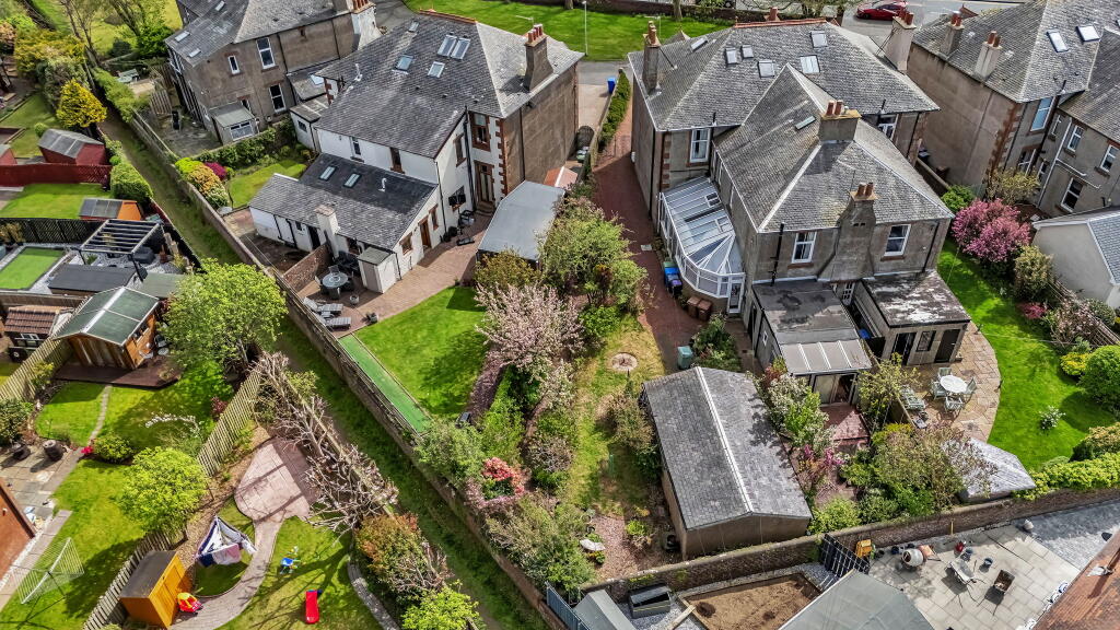 House in Kilmarnock, South Ayrshire - More