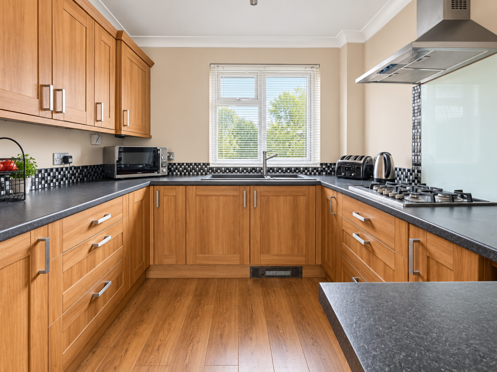 Apartment in Bristol - More