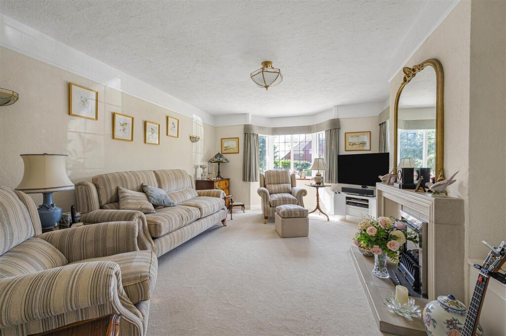 Downsview Road, Seaford photo 5