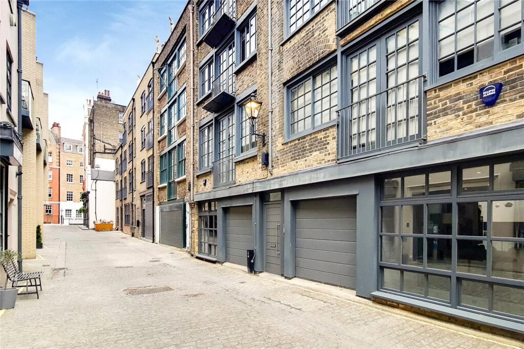 Apartment in London, East Marylebone, Mayfair - View 2