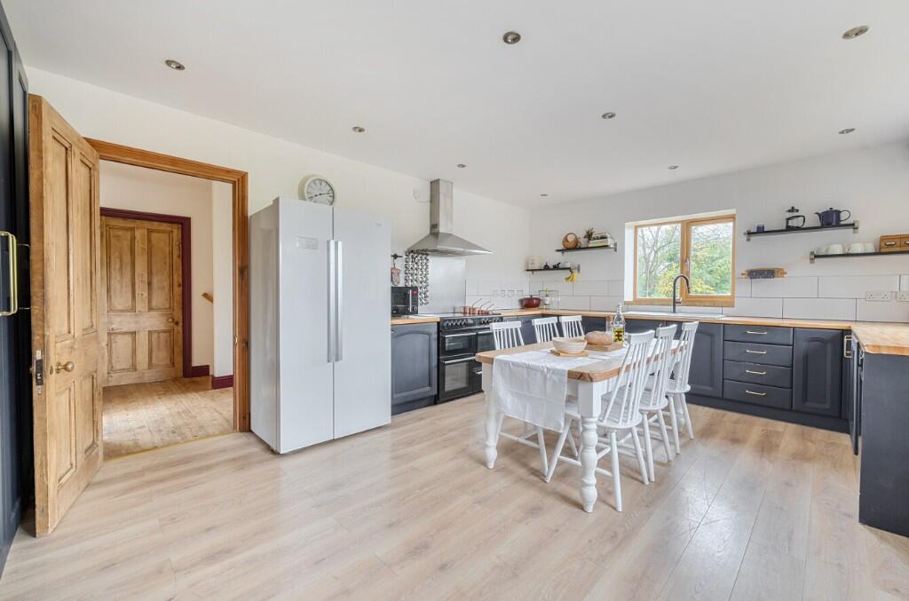 Additional image 2 of Lime Kiln Lane, Castle Cary, Somerset, BA7 7NX