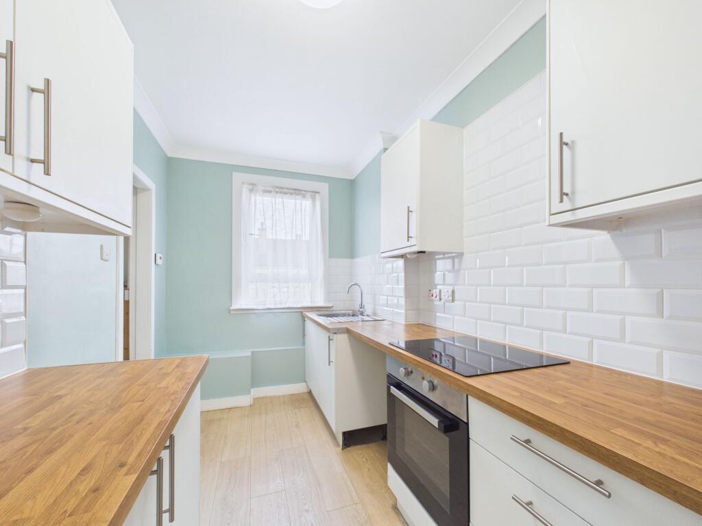 Apartment in Glasgow, Cowglen, Pollok - View 5