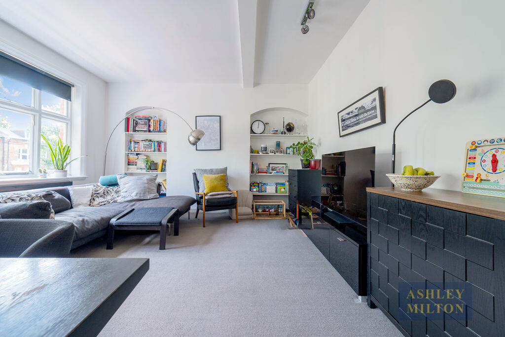 Apartment in London - View 2