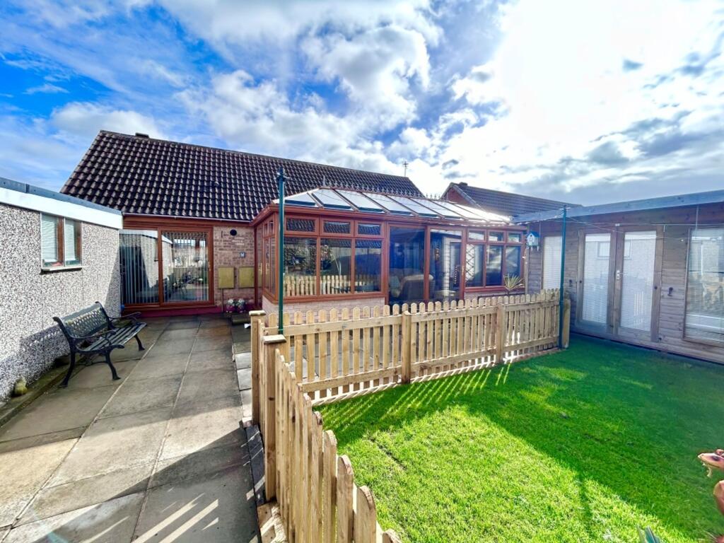 Main image of property: Saddlers Way, Haxey, DN9